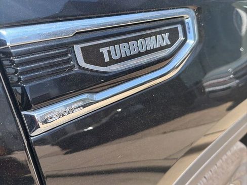 Used 2024 GMC Sierra 1500 SLE image 4