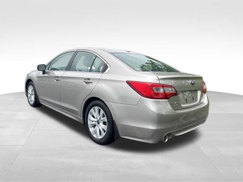 Used 2015 Subaru Legacy 2.5i Premium AWD/4WD image 3