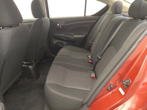 Used 2019 Nissan Versa SV FWD image 18