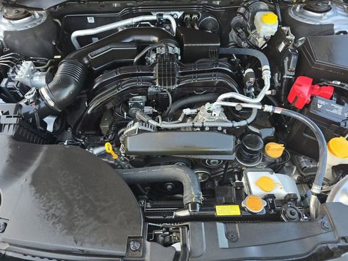 Used 2025 Subaru Outback Limited AWD/4WD image 23