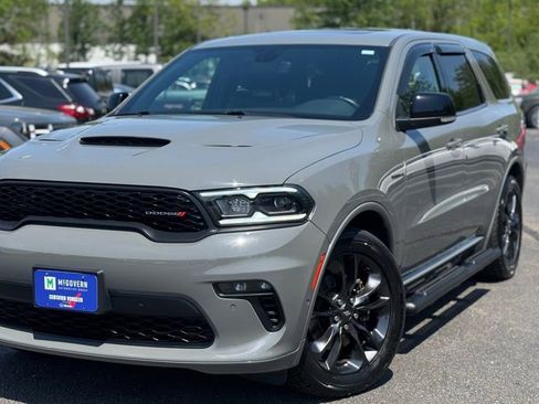 Used 2022 Dodge Durango R/T w/ Blacktop Package AWD/4WD image 2