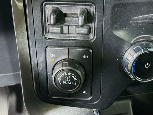 Used 2023 Ford F150 XLT w/ Equipment Group 302A High image 26