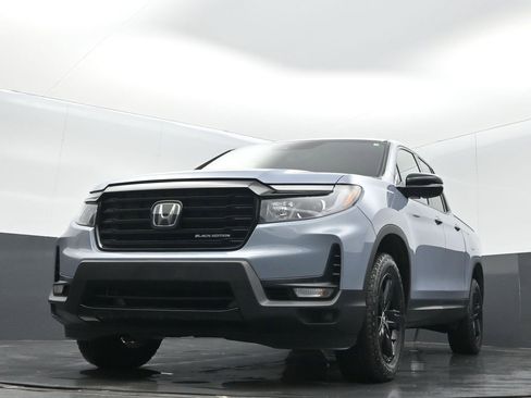 Used 2023 Honda Ridgeline Black Edition image 8