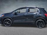 Used 2018 Chevrolet Trax Premier w/ Midnight Edition image 3