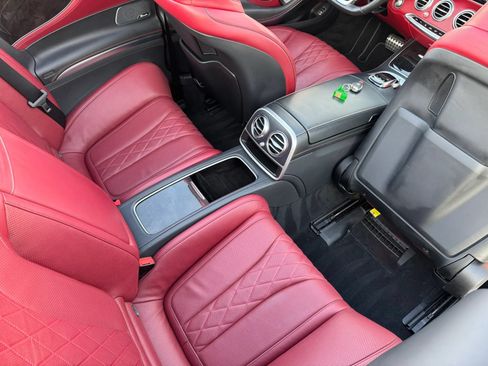 Used 2017 Mercedes-Benz S 550 Cabriolet image 27