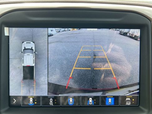 Certified 2022 Chevrolet Silverado 2500 High Country w/ Z71 Off-Road Package image 15