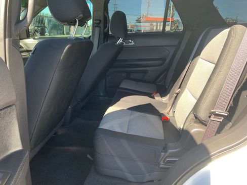 Used 2015 Ford Explorer 4WD Police Interceptor w/ Interior Upgrade Package image 10