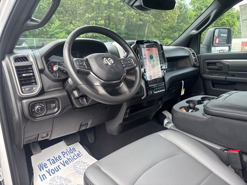 New 2025 RAM 2500 Tradesman image 14