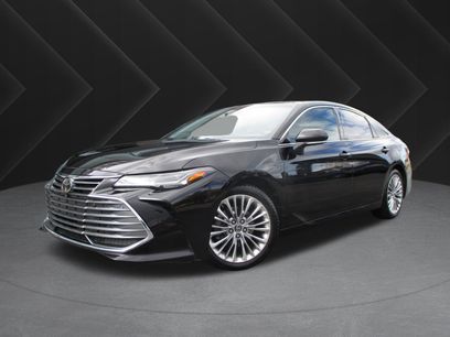 Used 2019 Toyota Avalon Limited w/ Advanced Safety Package