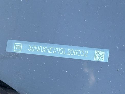 Used 2025 Chevrolet Equinox LT image 28