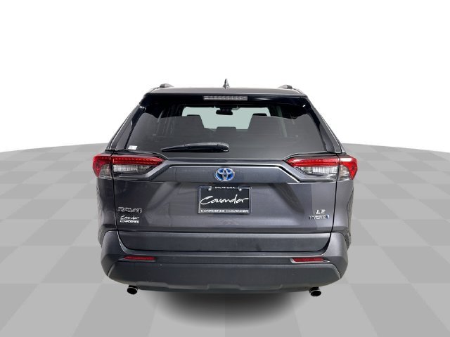 Used 2024 Toyota RAV4 LE AWD/4WD image 7