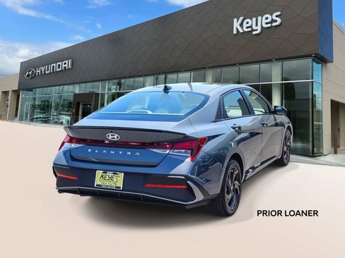 Certified 2026 Hyundai Elantra Sport FWD image 4