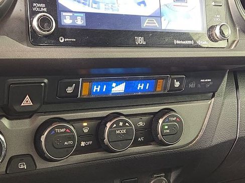 Used 2021 Toyota Tacoma TRD Off-Road w/ TRD Premium Off Road Package image 20