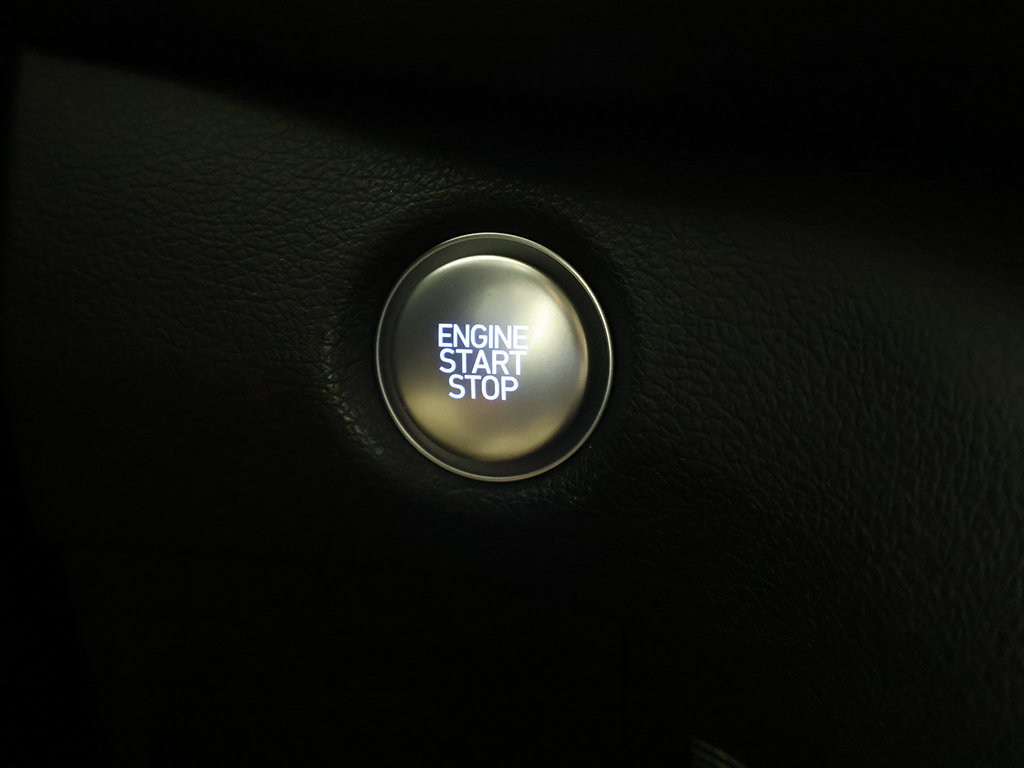 Used 2022 Hyundai Santa Fe XRT FWD image 35