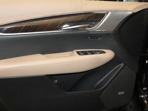 Certified 2025 Cadillac XT6 Sport w/ Platinum Package AWD/4WD image 29