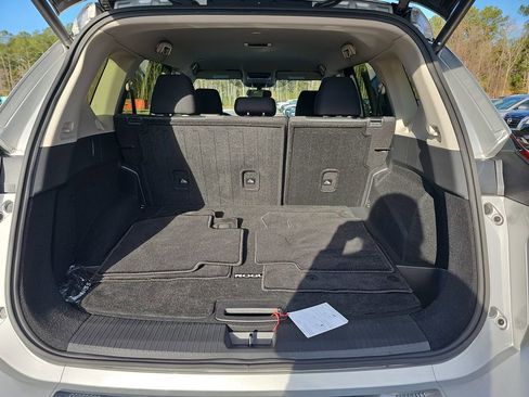 Used 2024 Nissan Rogue SV image 14