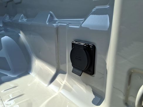 New 2026 GMC Canyon Elevation w/ Convenience Package RWD image 5