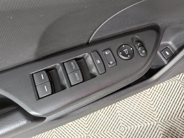 Used 2021 Honda Civic Sport image 12