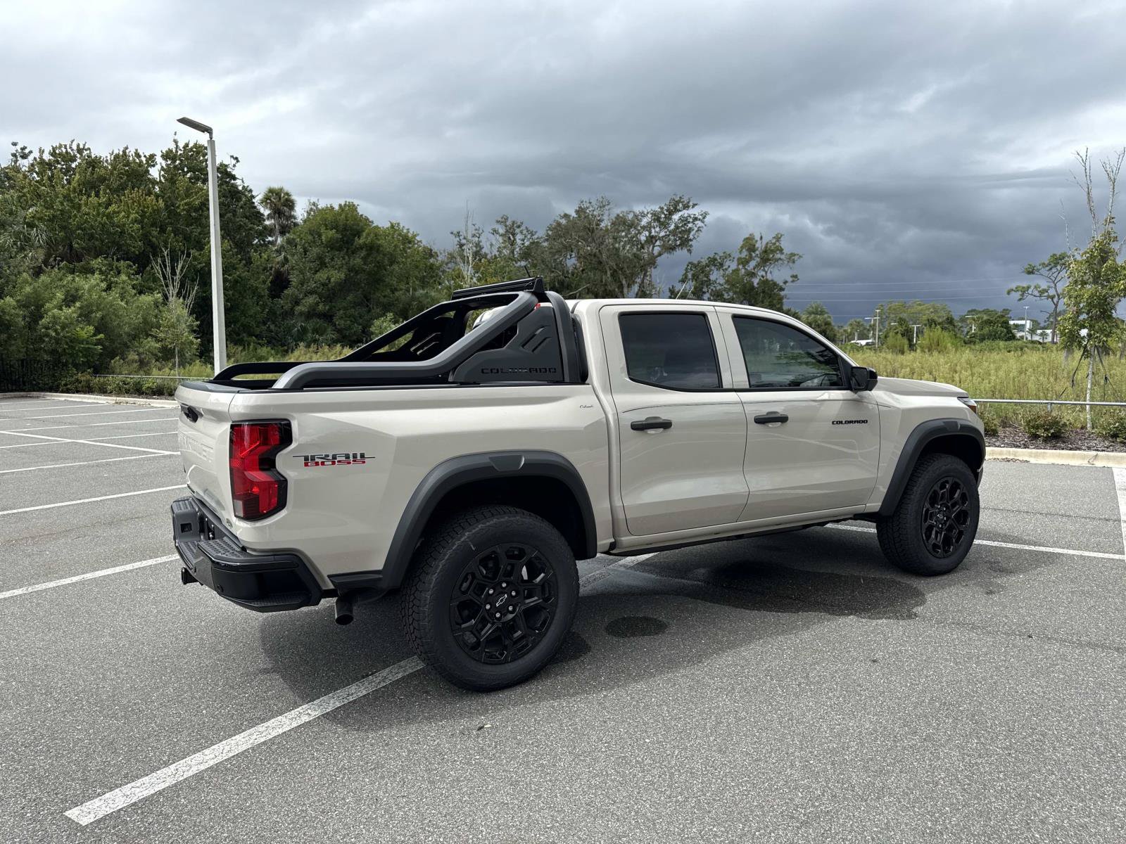 New 2026 Chevrolet Colorado Trail Boss w/ Midnight Edition AWD/4WD image 3