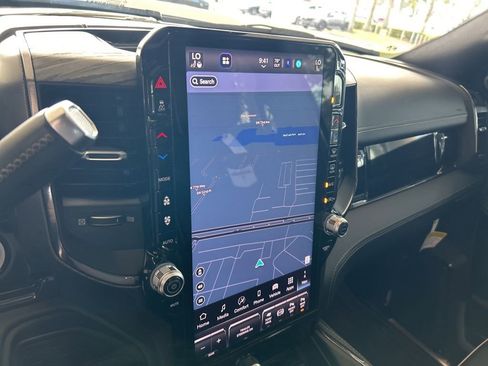 New 2025 RAM 2500 Limited image 14