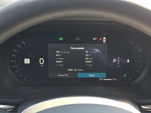 Used 2024 Volvo XC60 B5 Ultimate w/ Climate Package image 22