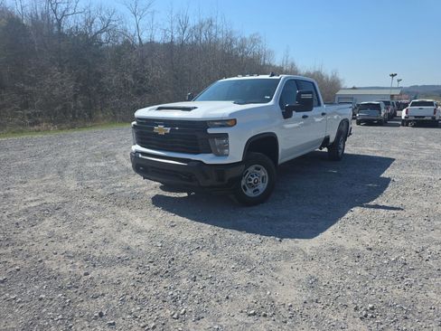 New 2026 Chevrolet Silverado 2500 W/T w/ WT Convenience Package AWD/4WD image 1