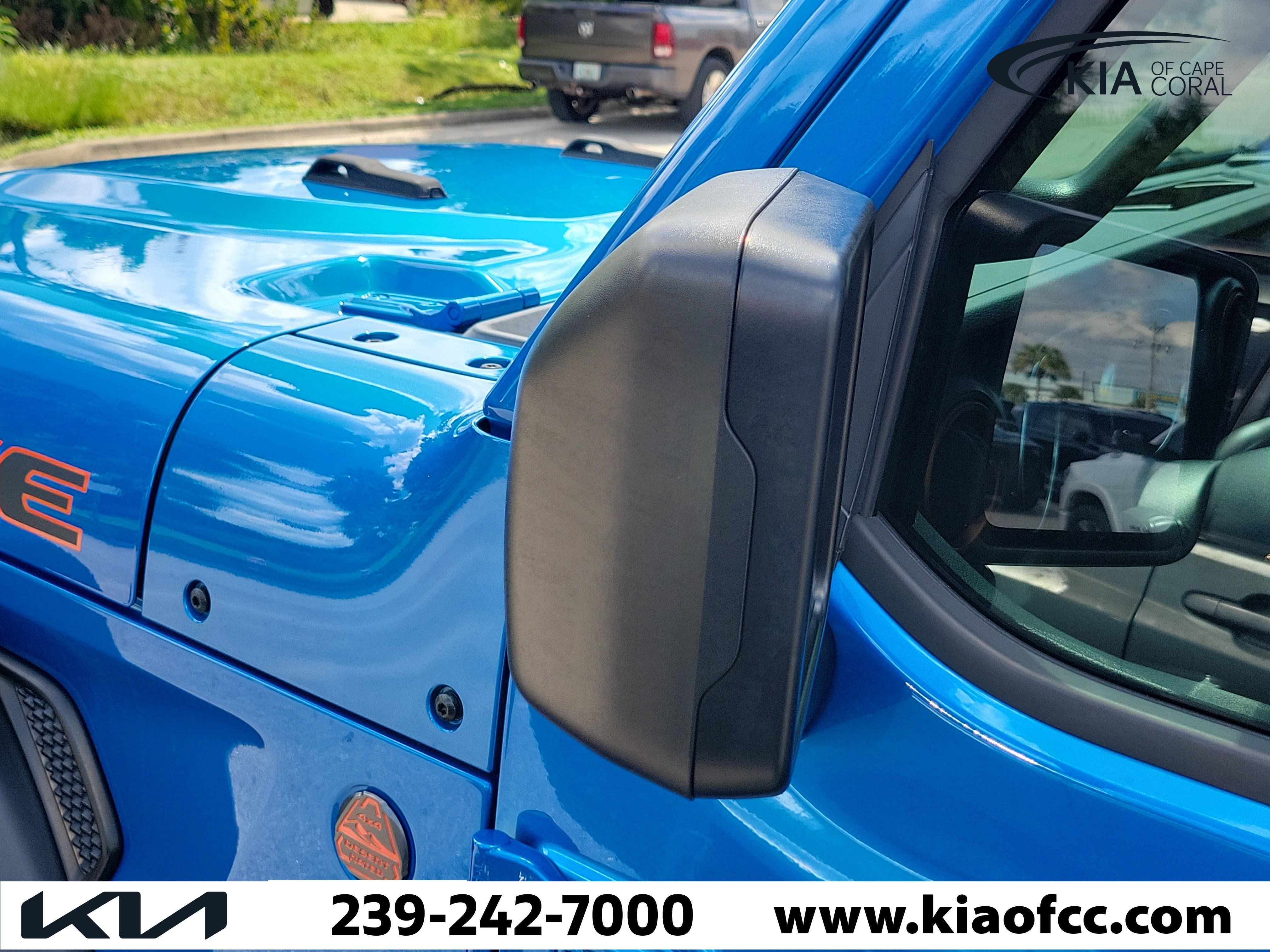 Used 2021 Jeep Gladiator Mojave w/ Trailer Tow Package AWD/4WD image 8