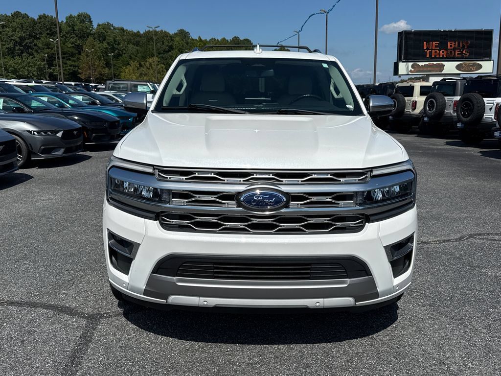 Used 2023 Ford Expedition Platinum RWD image 2