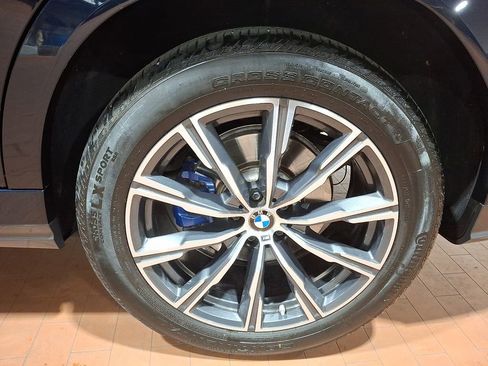 Used 2023 BMW X6 xDrive40i w/ M Sport Package image 6