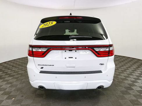 Used 2025 Dodge Durango R/T w/ Blacktop Package AWD/4WD image 9