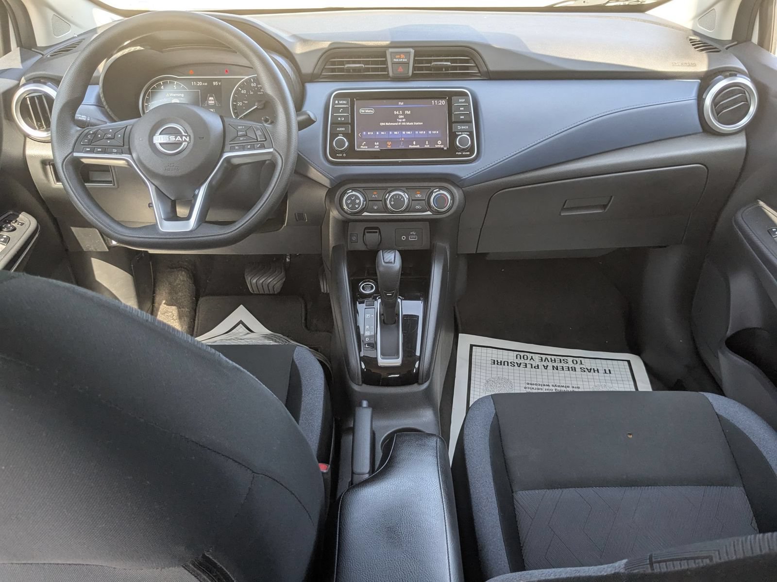 Used 2025 Nissan Versa SV FWD image 29