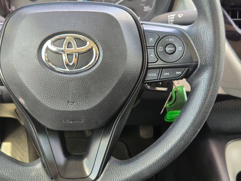 Used 2024 Toyota Corolla LE FWD image 22