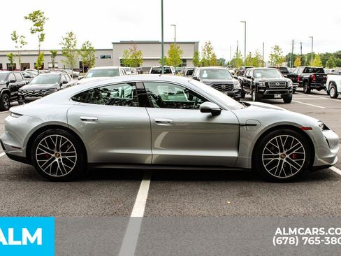 Used 2023 Porsche Taycan 4S w/ Performance Package image 9