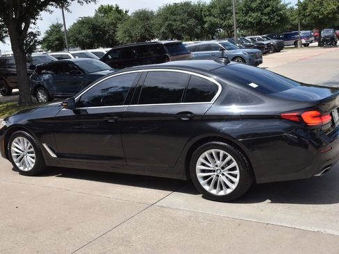 Used 2023 BMW 530i w/ Premium Package RWD image 11