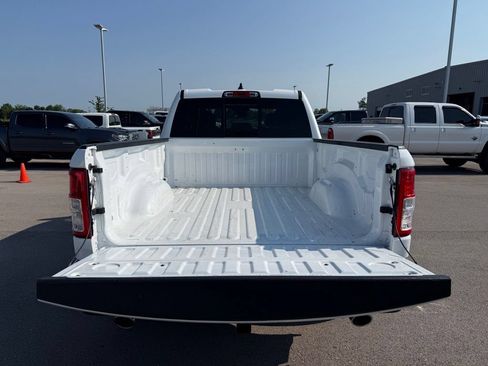 Used 2021 RAM 1500 Big Horn AWD/4WD image 36
