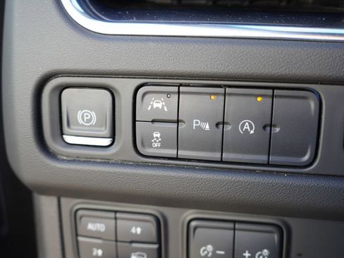 Certified 2023 Chevrolet Tahoe RST image 27