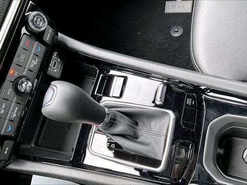 New 2026 Jeep Compass Latitude image 22