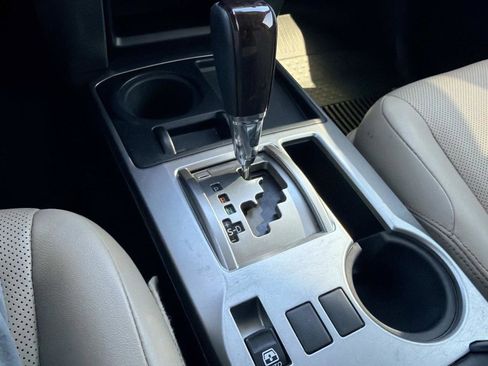 Used 2016 Toyota 4Runner Limited image 22