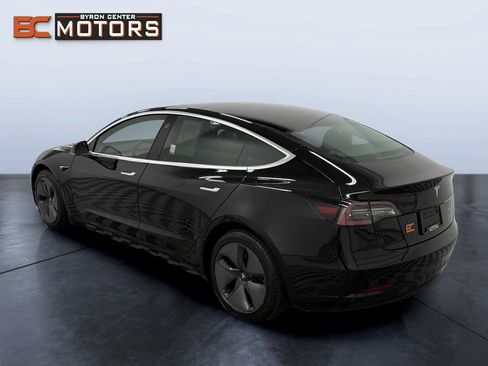 Used 2020 Tesla Model 3 Long Range AWD/4WD image 4