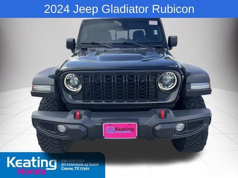 Used 2024 Jeep Gladiator Rubicon AWD/4WD image 2