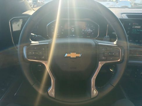 Certified 2026 Chevrolet Silverado 1500 High Country w/ Technology Package AWD/4WD image 9