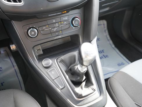 Used 2016 Ford Focus ST FWD image 12