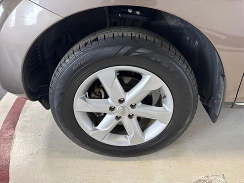 Used 2010 Nissan Murano S image 13