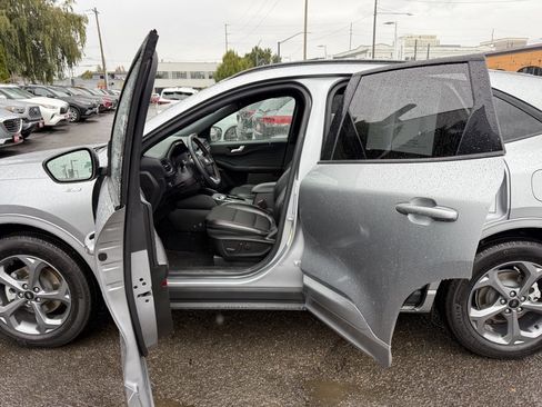 Used 2023 Ford Escape ST-Line image 24