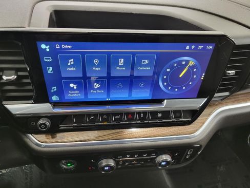 Used 2024 Chevrolet Silverado 1500 LT image 7