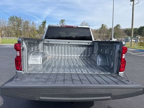 Used 2024 Chevrolet Silverado 1500 LT image 30