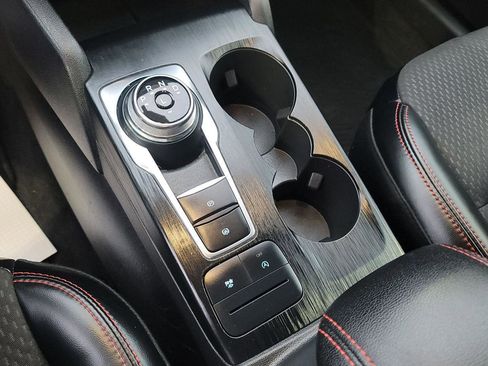 Used 2024 Ford Escape ST-Line image 32