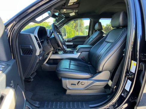 Used 2022 Ford F250 Lariat w/ Lariat Ultimate Package image 29