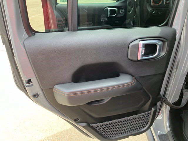 Used 2022 Jeep Gladiator Mojave w/ LED Lighting Group AWD/4WD image 25