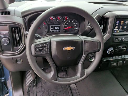 Used 2024 Chevrolet Silverado 1500 Custom image 16